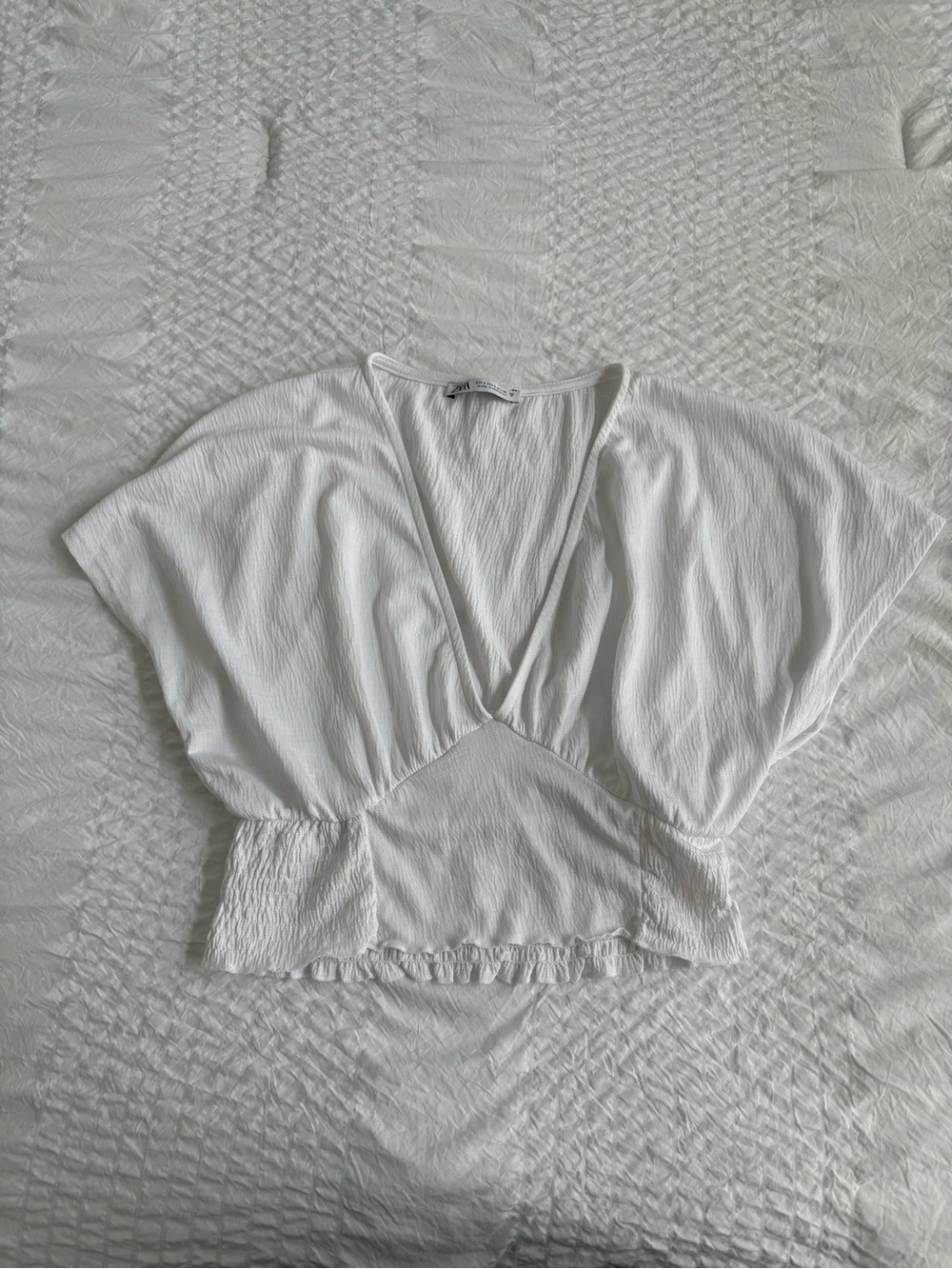 Zara White Cropped V-Neck Flutter Sleeve Top